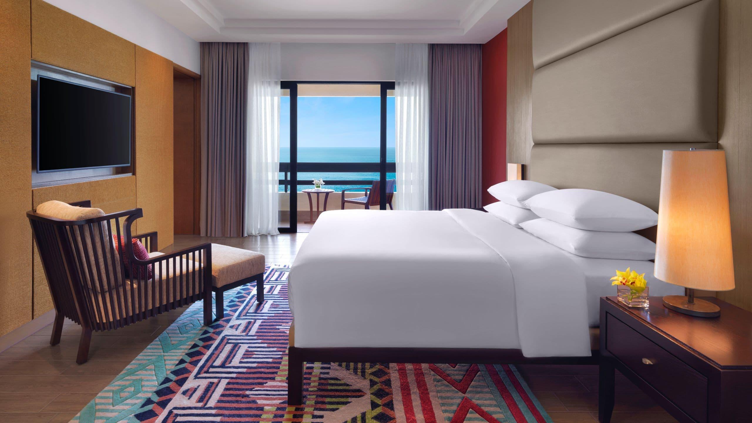 Hyatt Regency Kuantan Resort Esterno foto Deluxe Ocean View Room