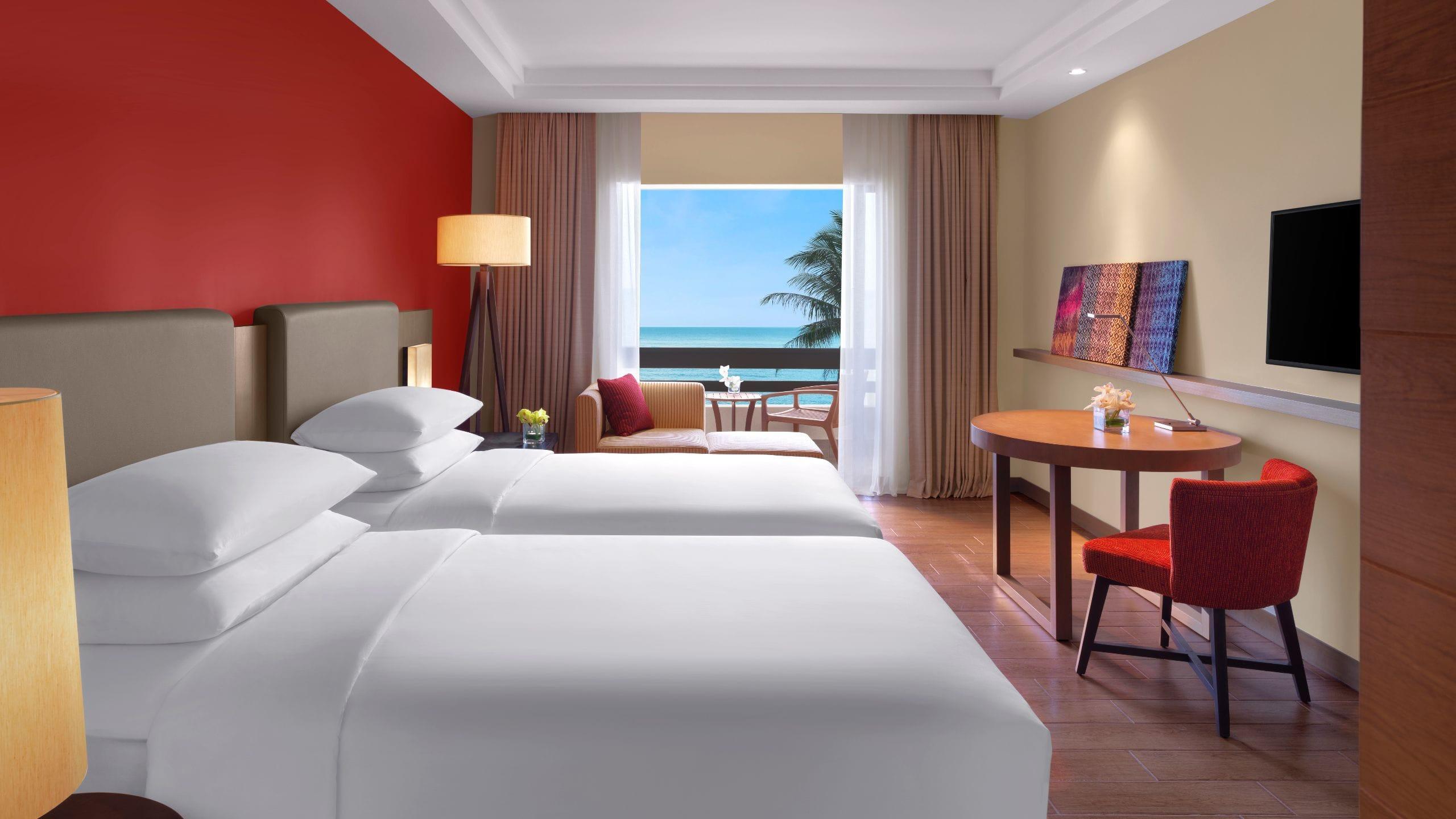 Hyatt Regency Kuantan Resort Esterno foto Deluxe Ocean View Room