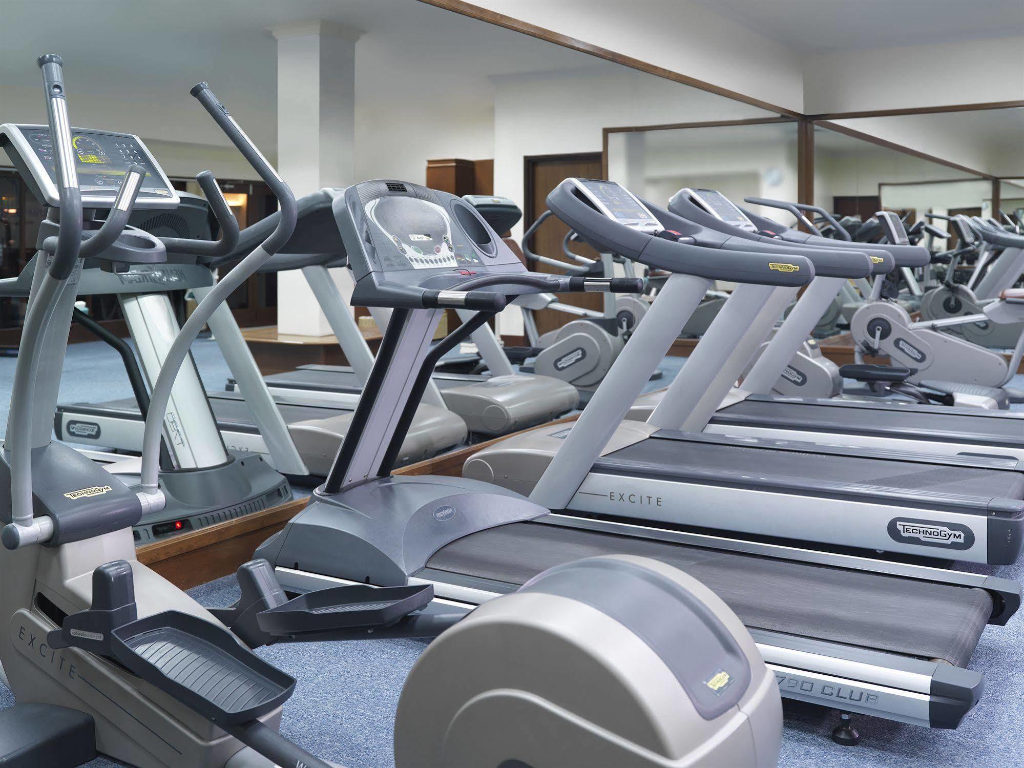 Hyatt Regency Kuantan Resort Esterno foto A gym
