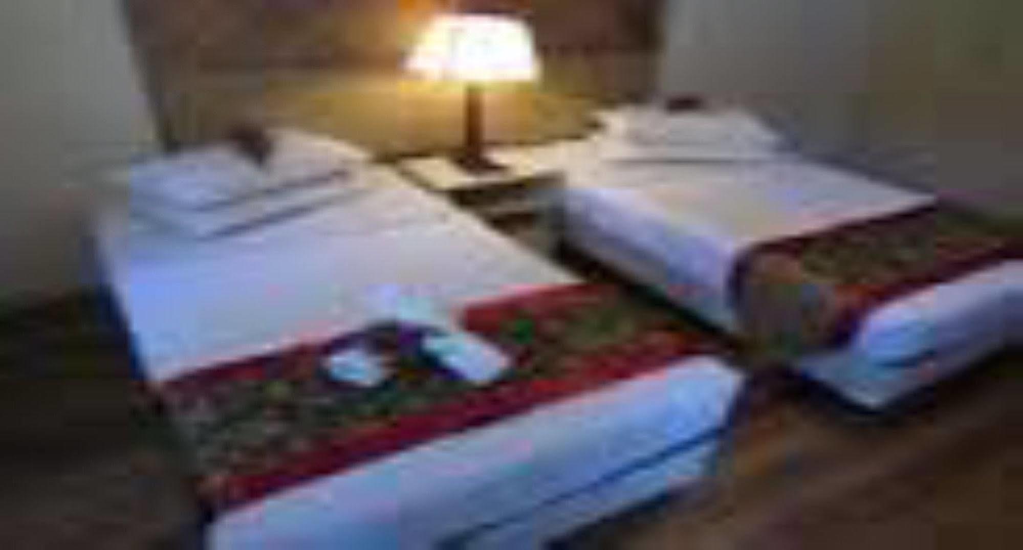 Hyatt Regency Kuantan Resort Esterno foto A room at the hotel